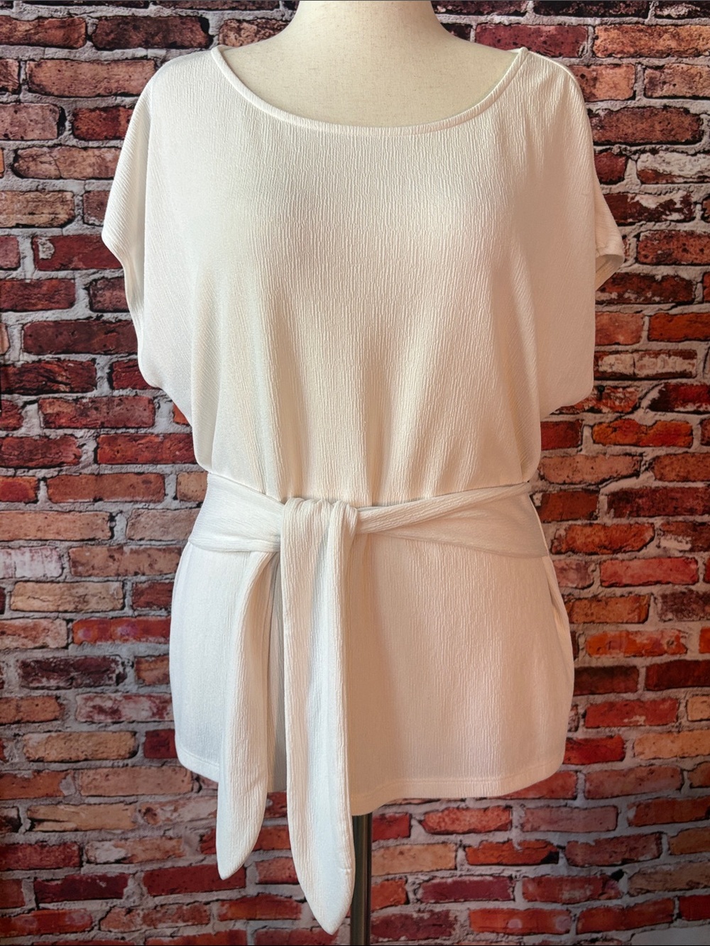 Ann Taylor Factory Cream/Ivory Tie-Waist Cap Sleeve Blouse Size XL